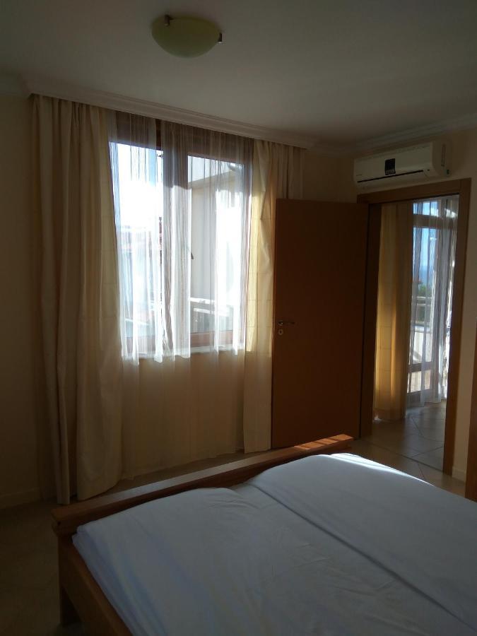 Santa Marina Holiday Village,211-40,411-42,411-43 소조폴 외부 사진